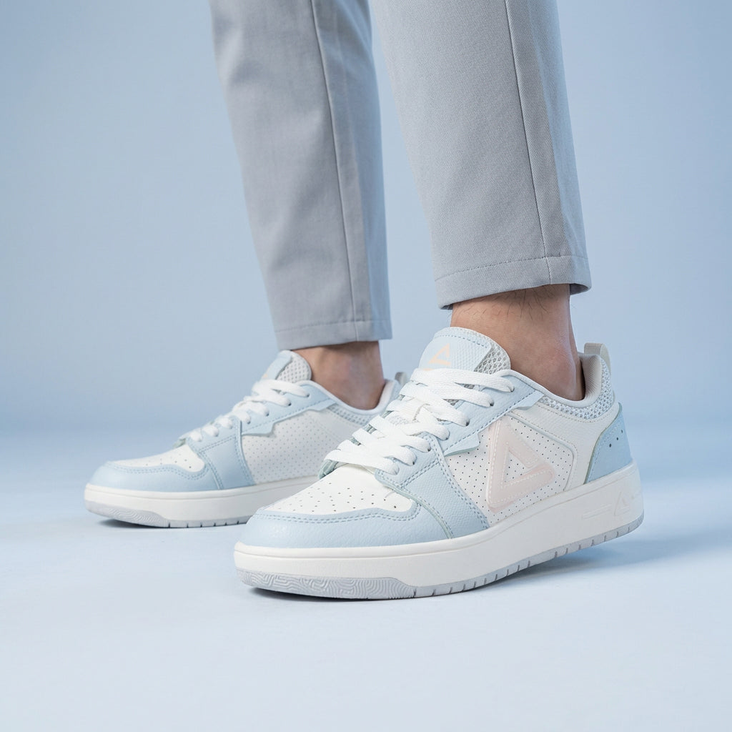 PEAK SHOES