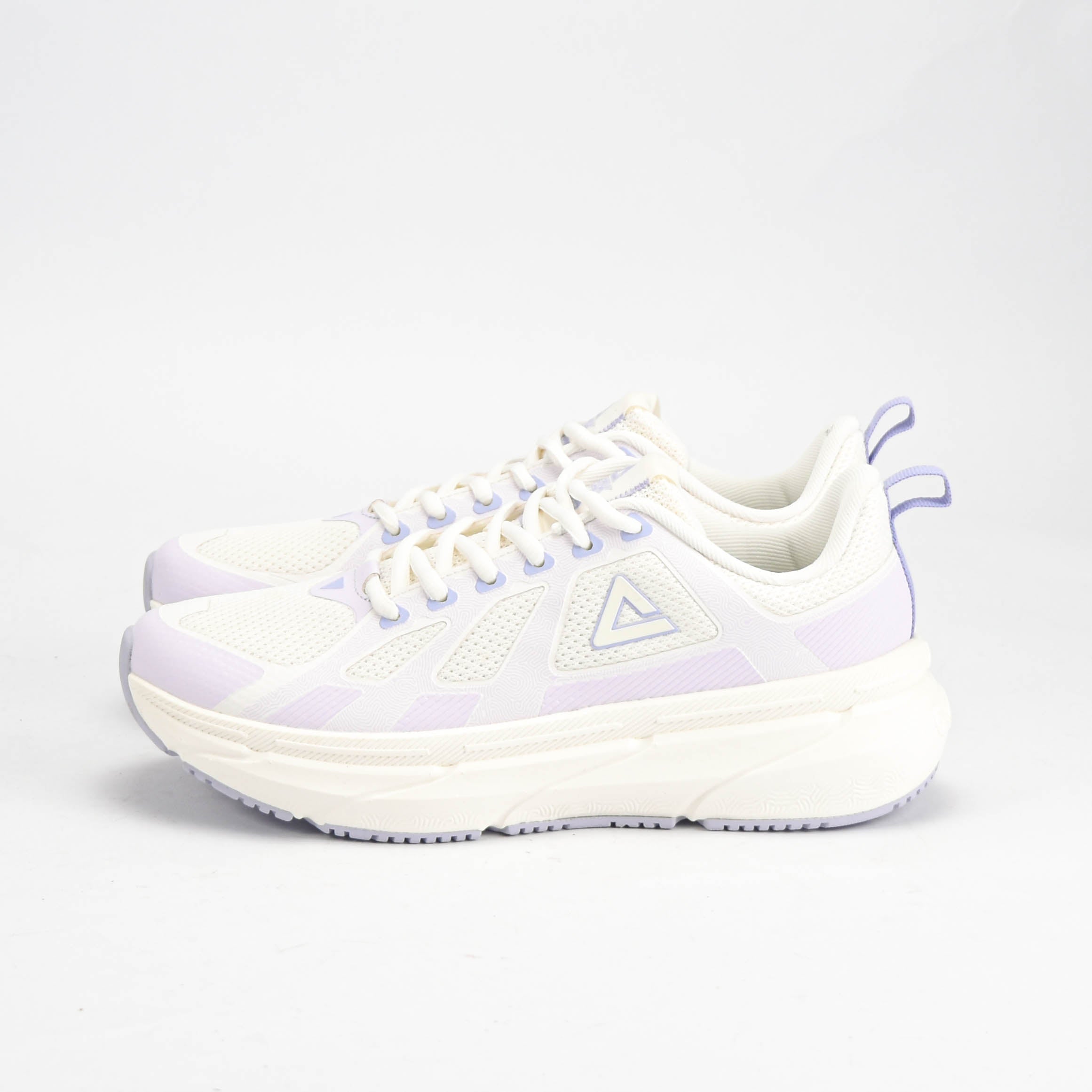 PEAK SHOES