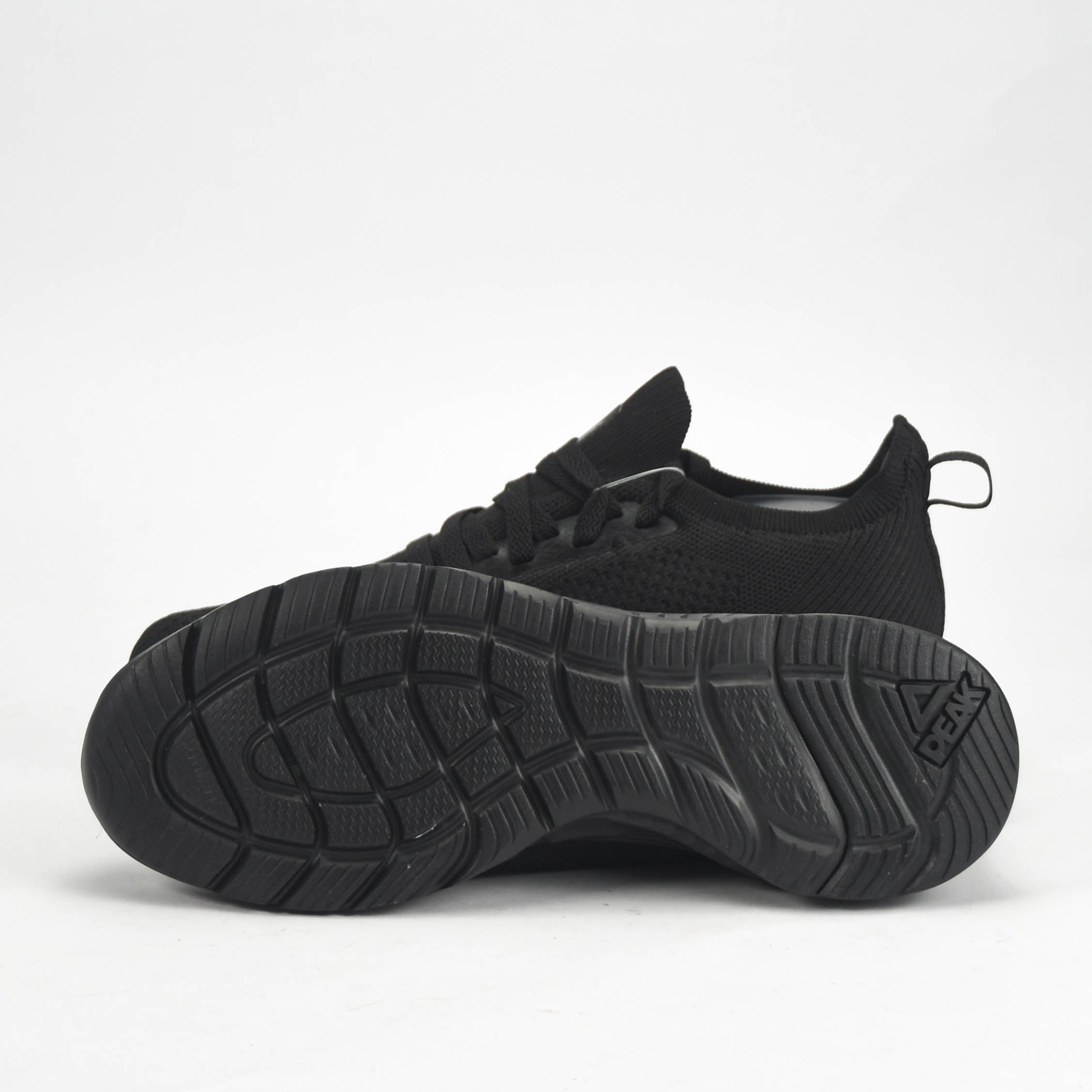 PEAK SHOES