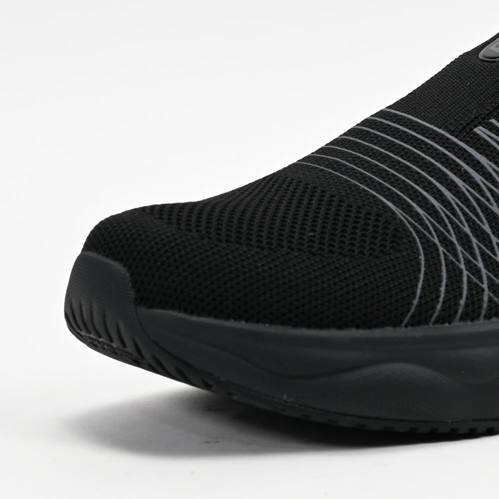 PEAK FOOTWEAR