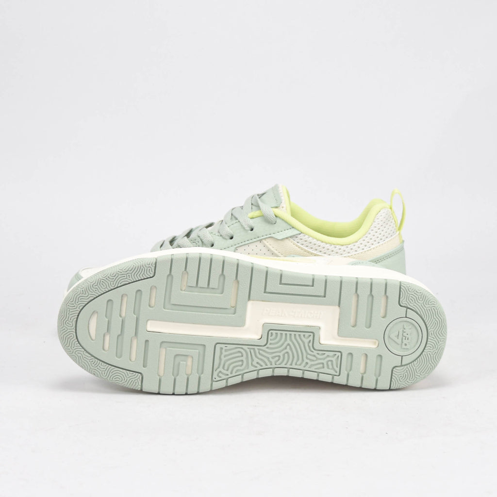 PEAK SHOES