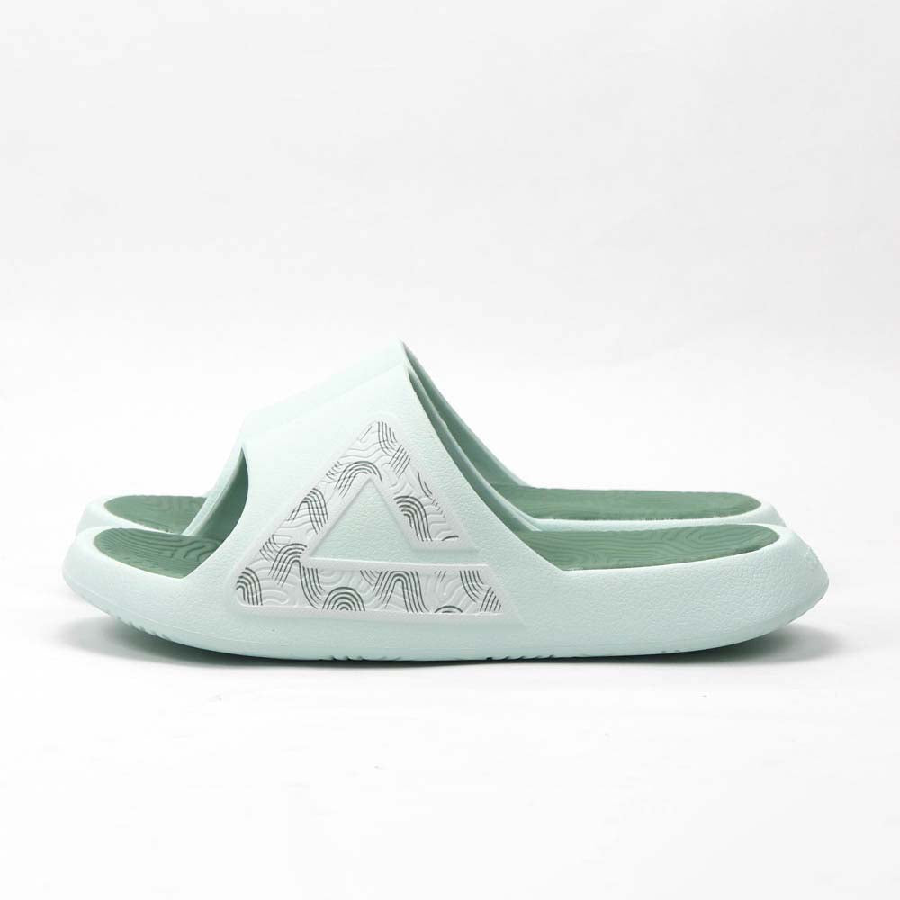 Peak Claquette