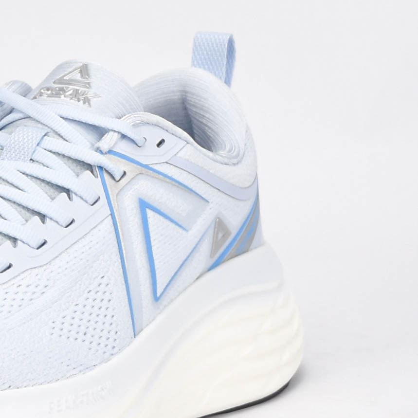 PEAK SHOES
