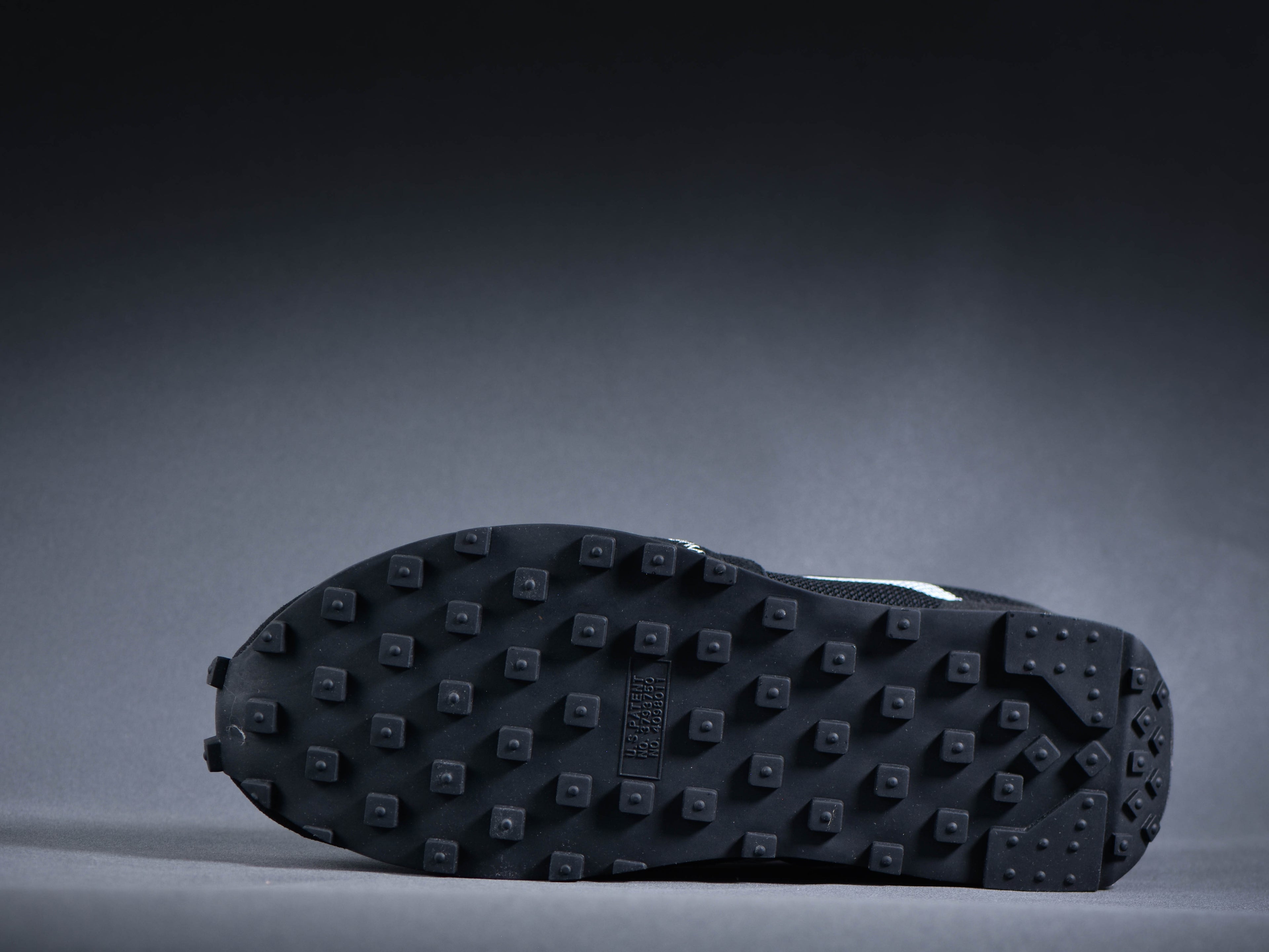 NIKE Dbreak Type Black White