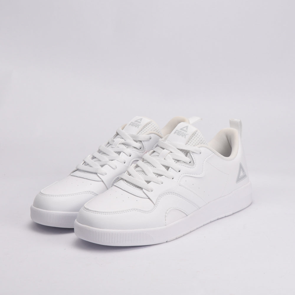 PEAK FOOTWEAR