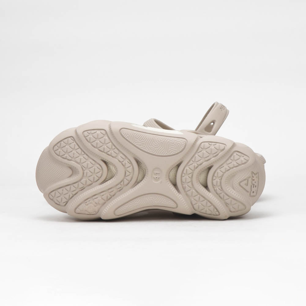 PEAK SLIPPERS SANDALS BROWN