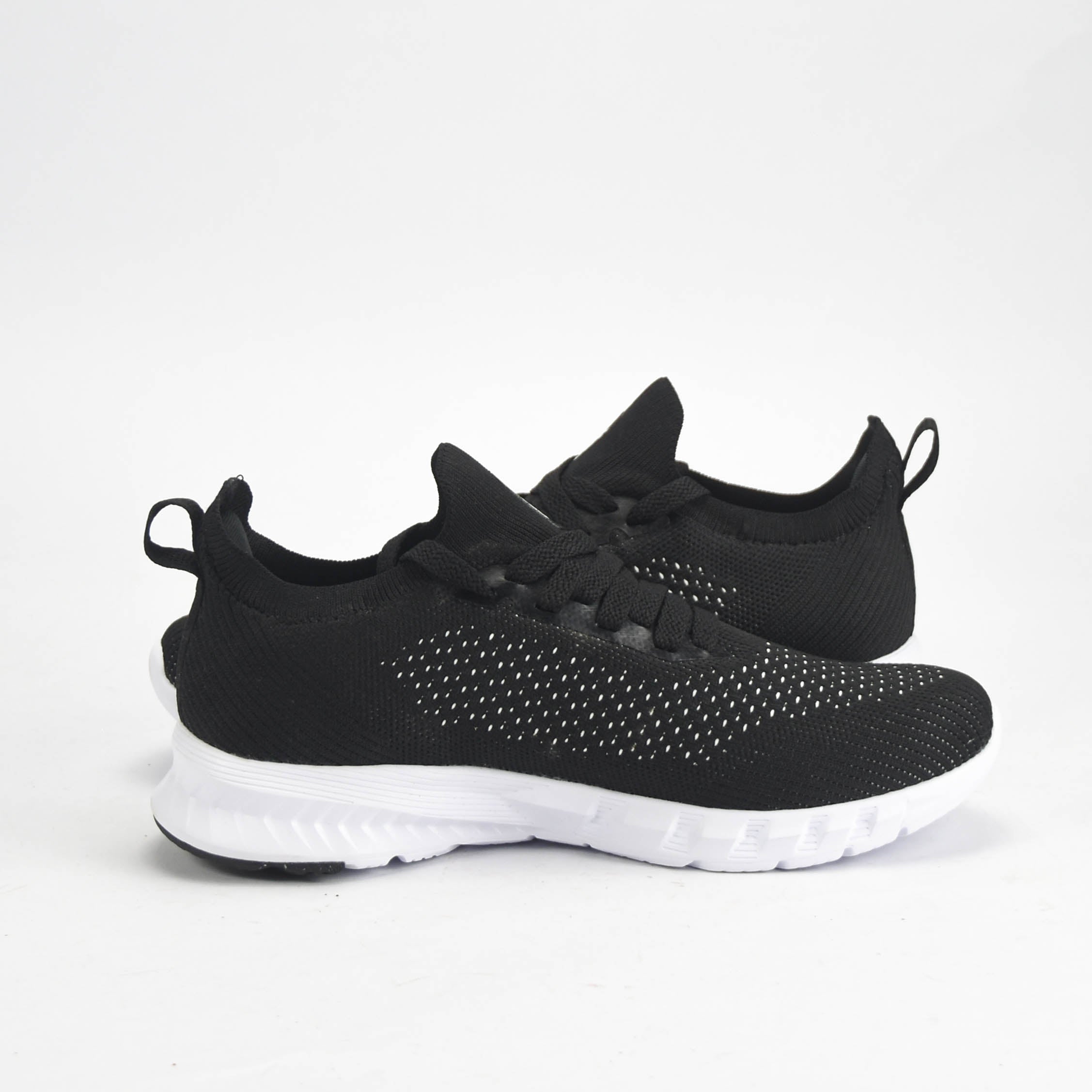 PEAK SHOES