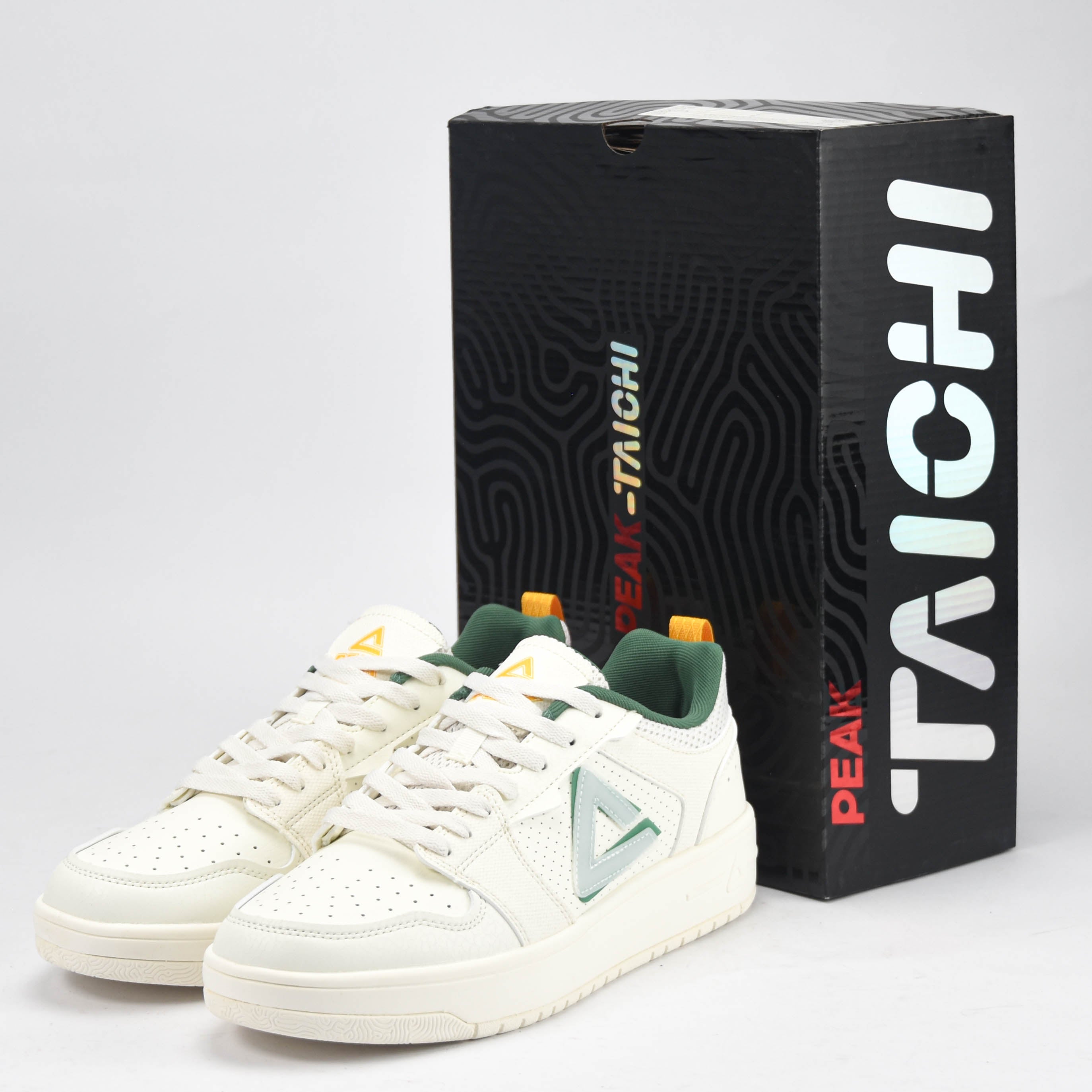 PEAK SHOES