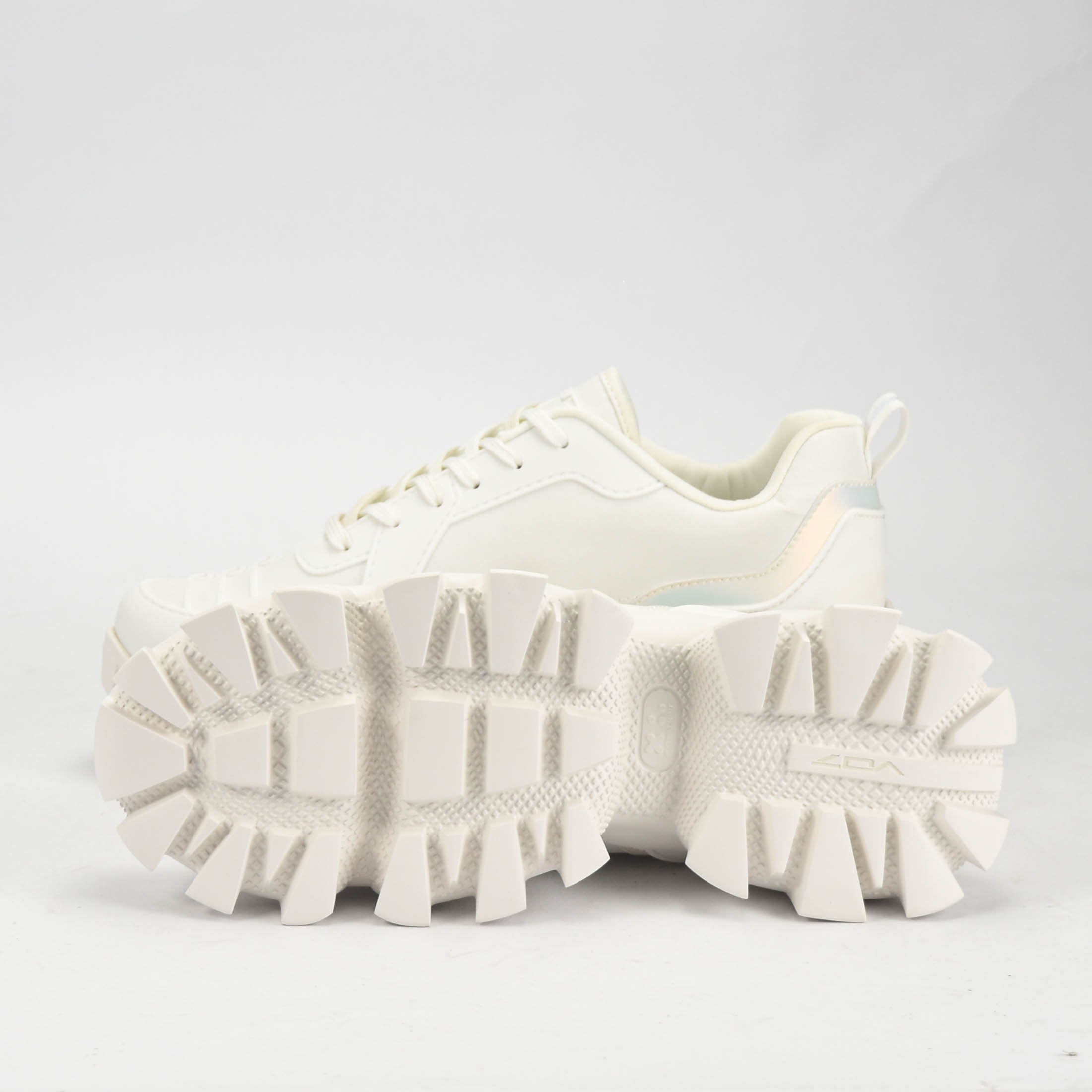 VO7 SHOES AMBER WHITE