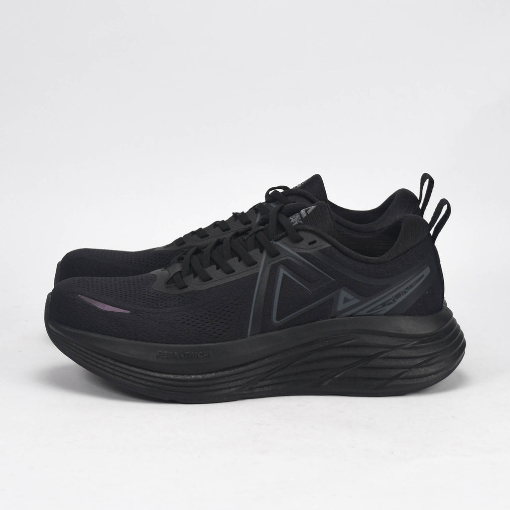 PEAK SHOES