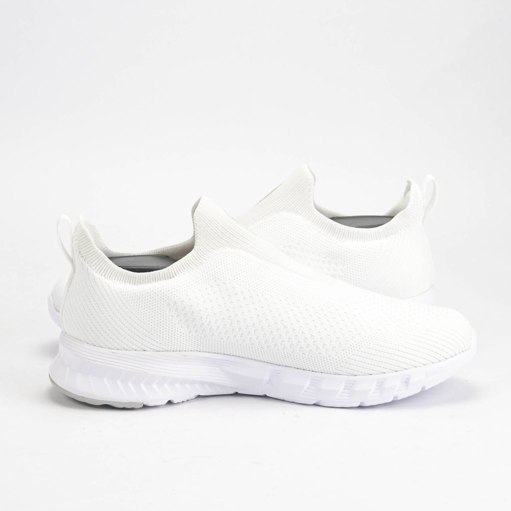 PEAK SHOES