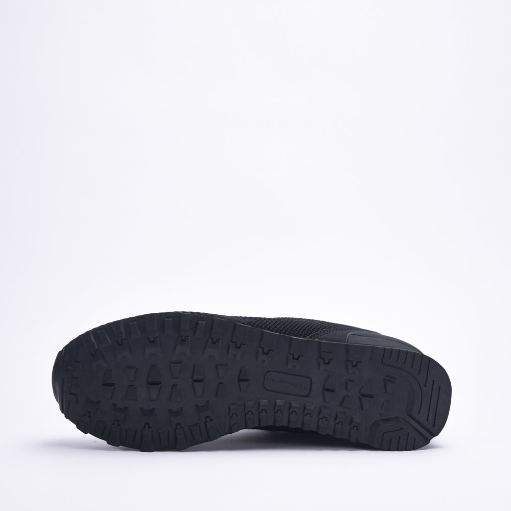 Low Cut Shoe GU TRIPLE NBK