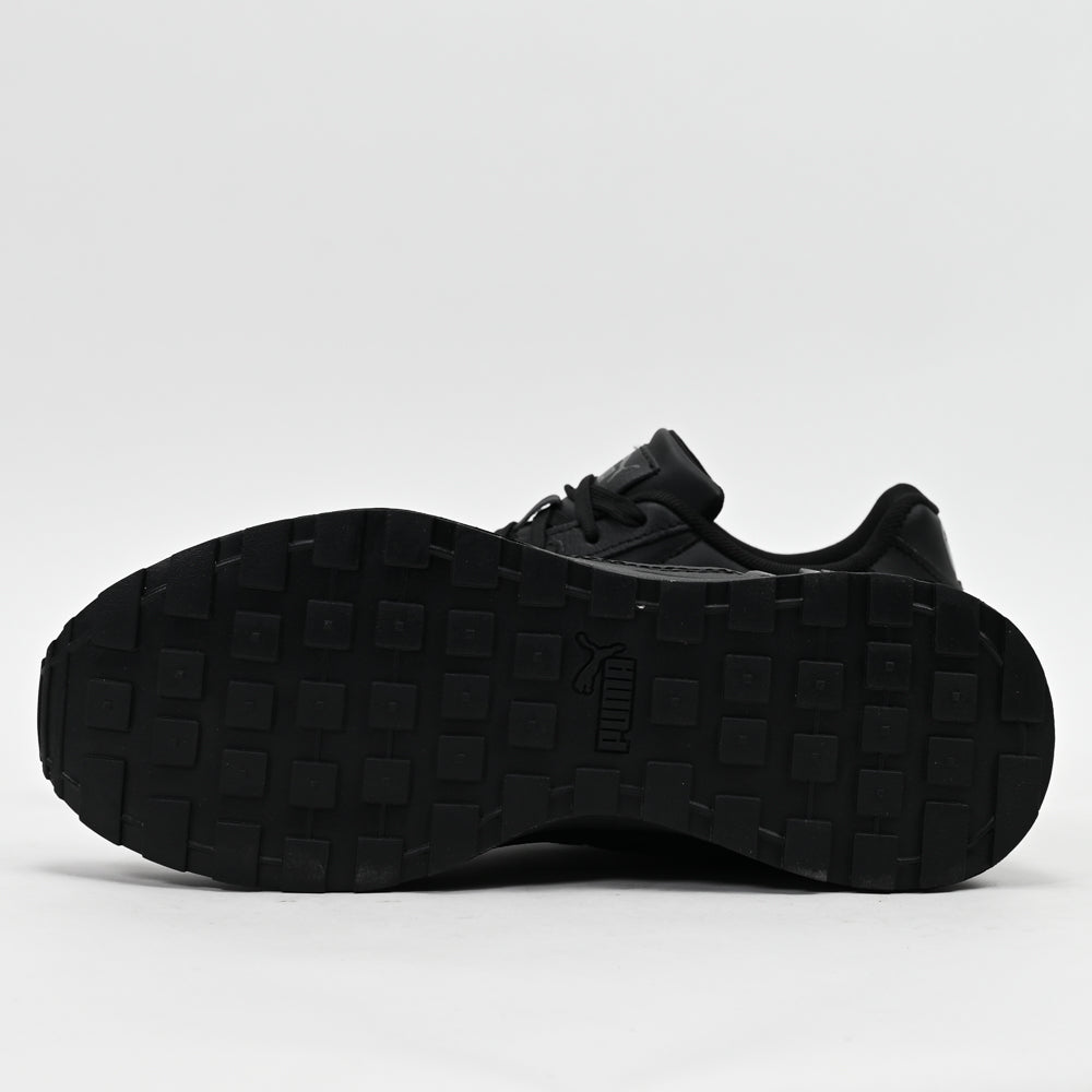 PUMA Graviton Pro L Sneakers
