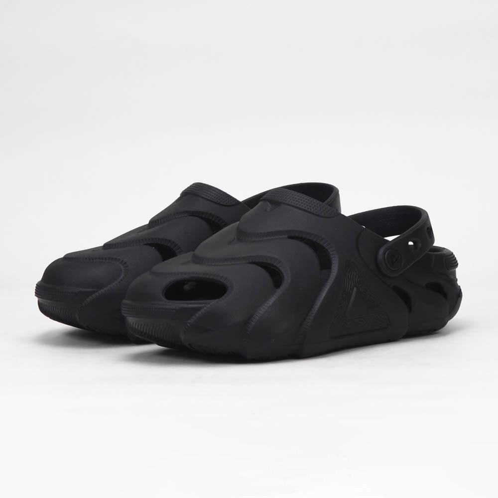 PEAK SLIPPERS SANDALS BLACK