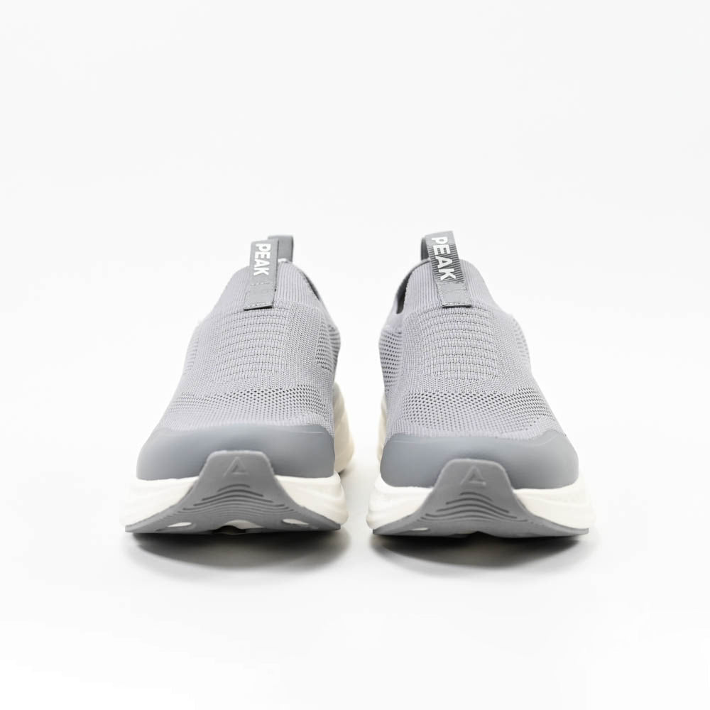 PEAK SHOES