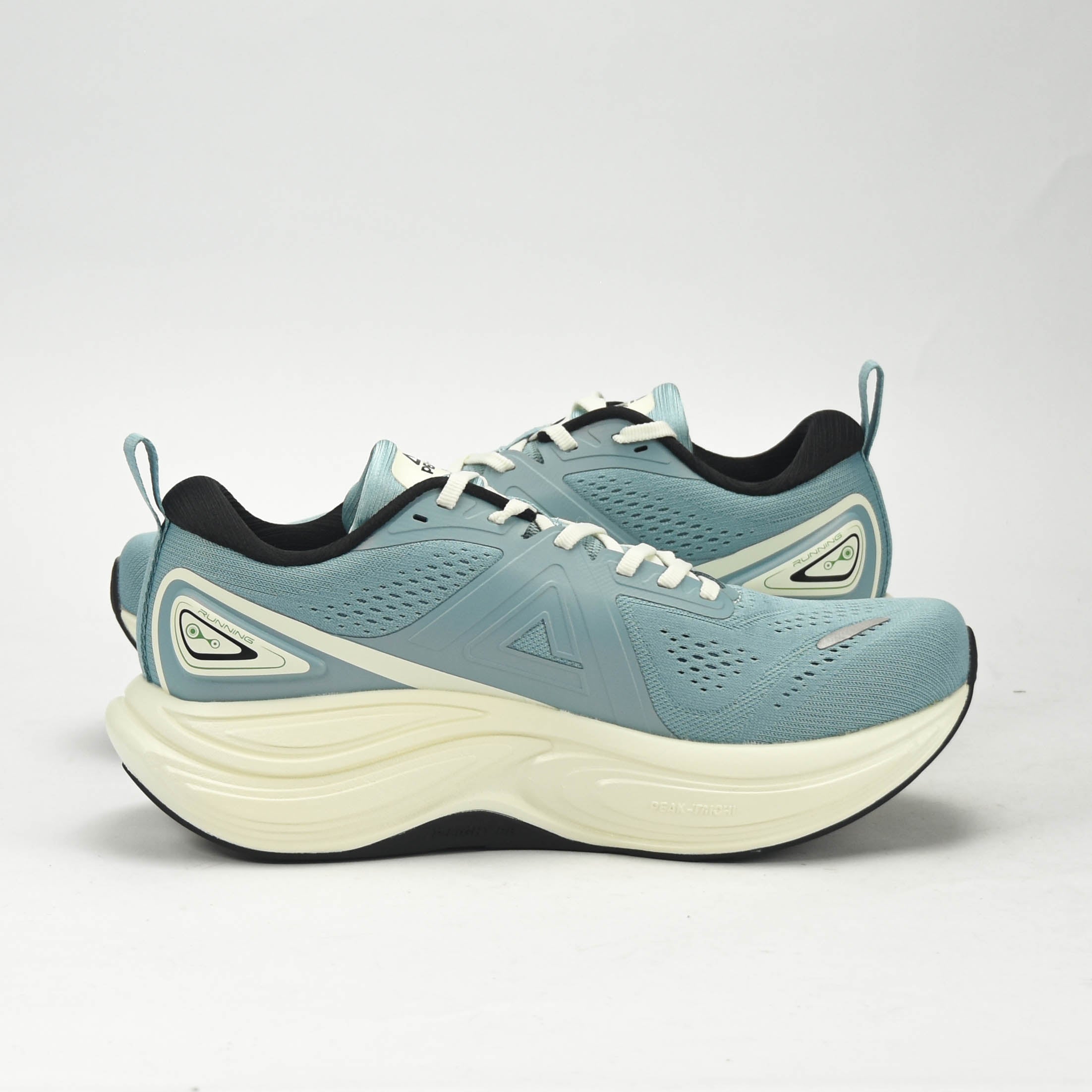 PEAK SPORTS SHOES