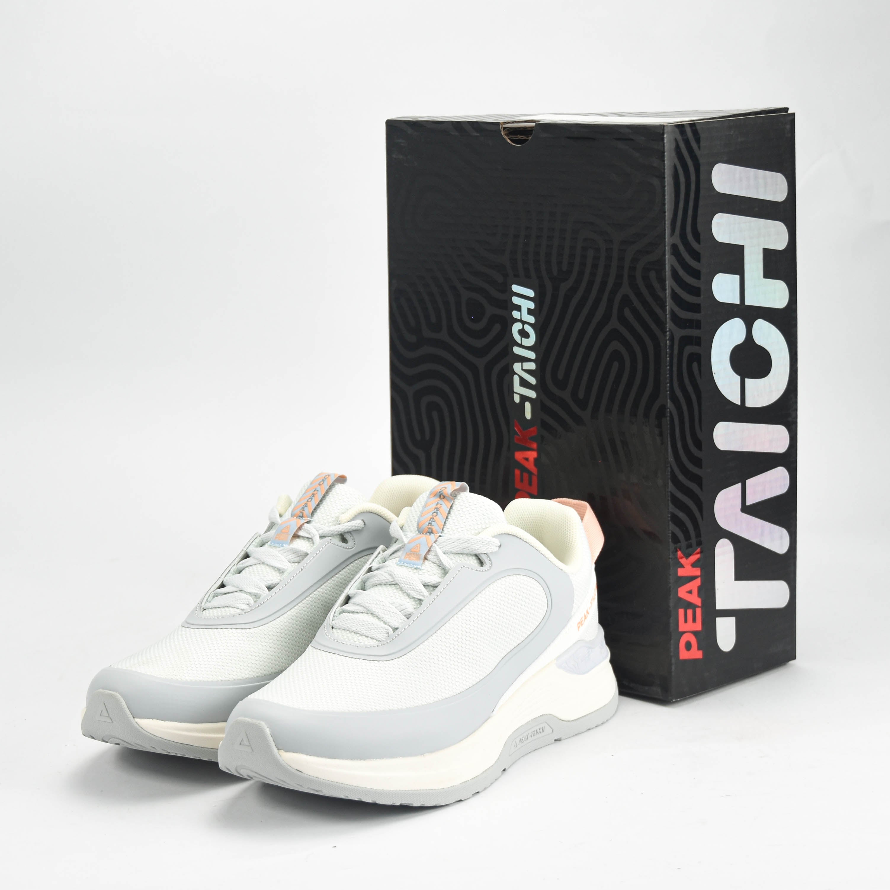 PEAK SHOES