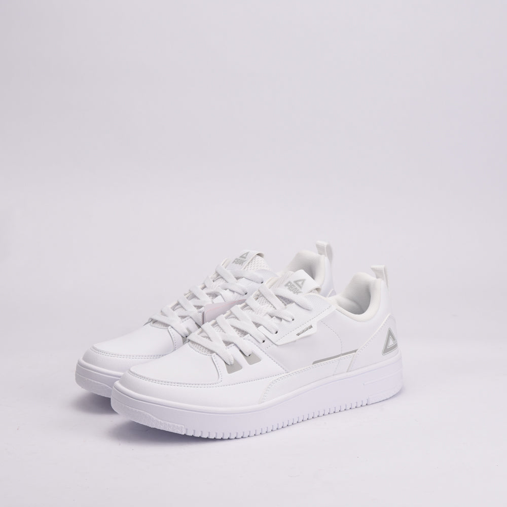 PEAK FOOTWEAR