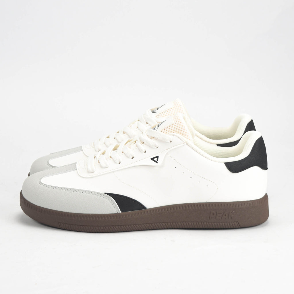 PEAK SHOES
