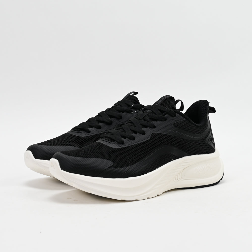 PEAK FOOTWEAR