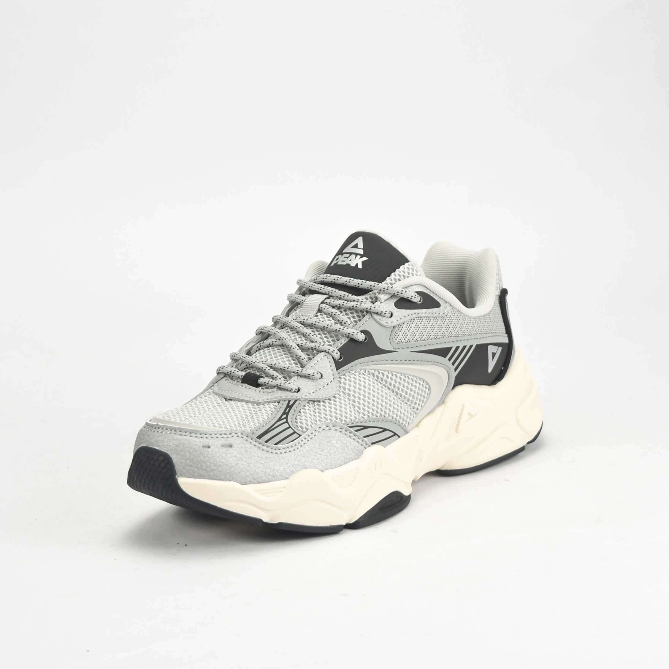 PEAK SHOES