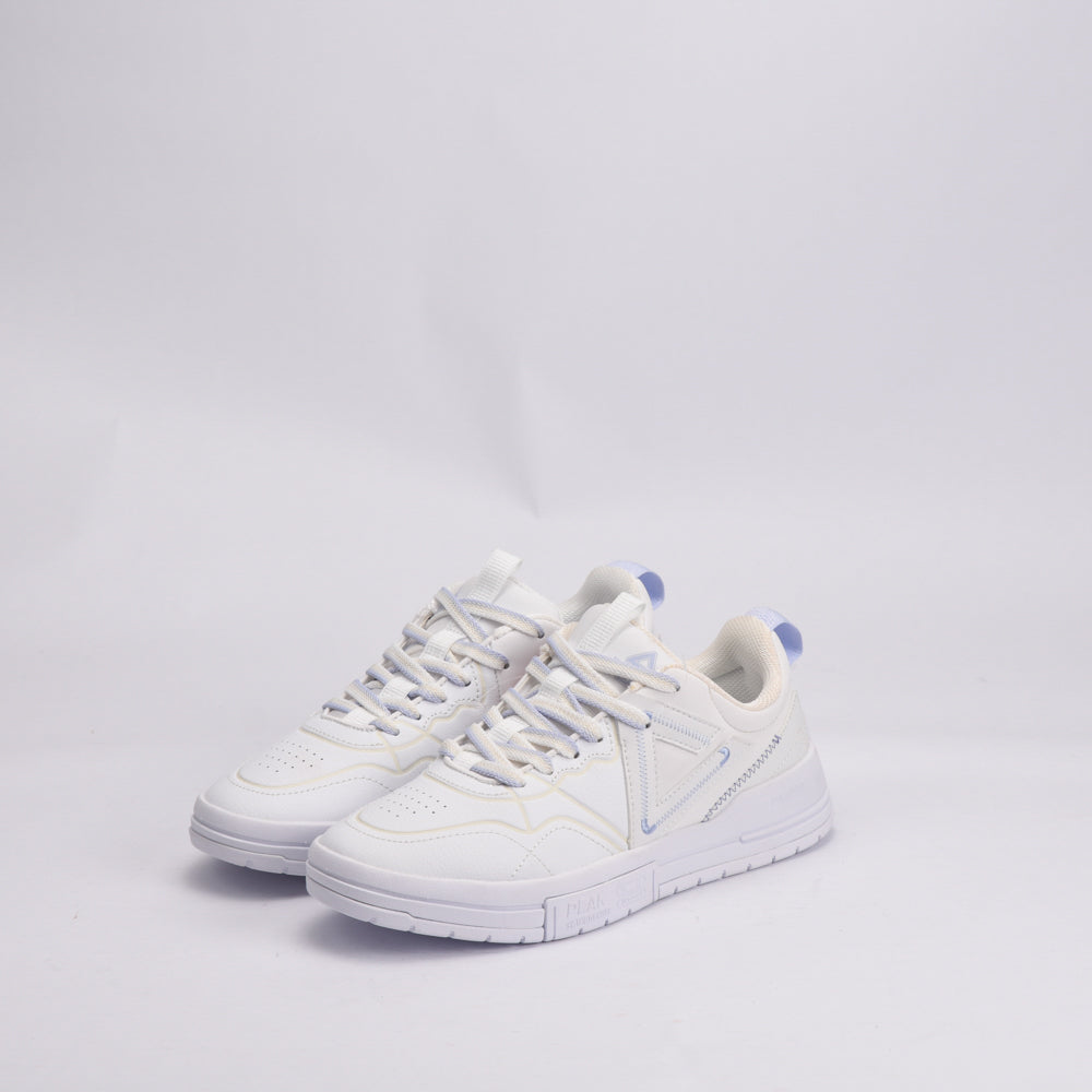 PEAK FOOTWEAR