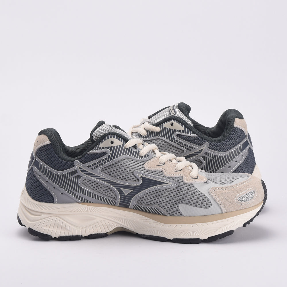 MIZUNO RACER S OARISM