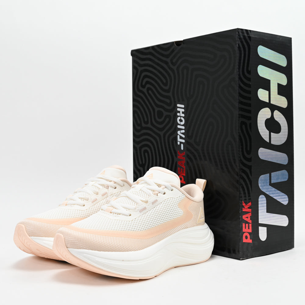 PEAK FOOTWEAR