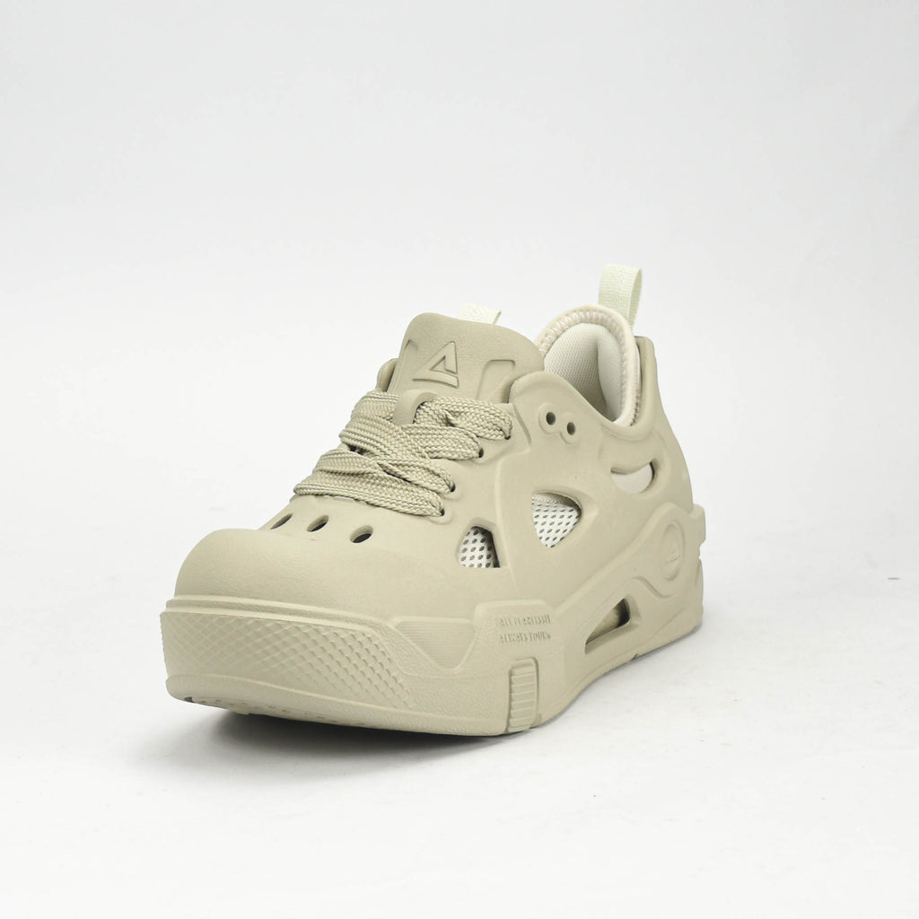 PEAK SPORTS SHOES