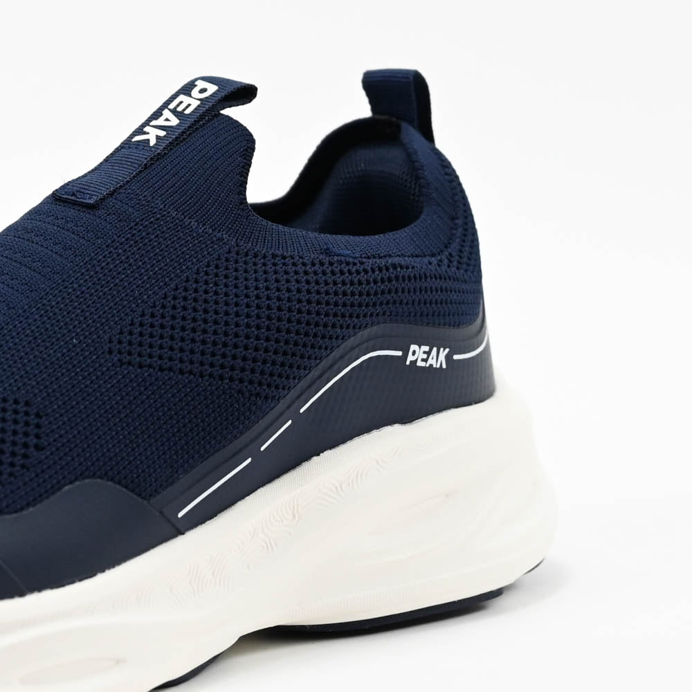 PEAK SHOES