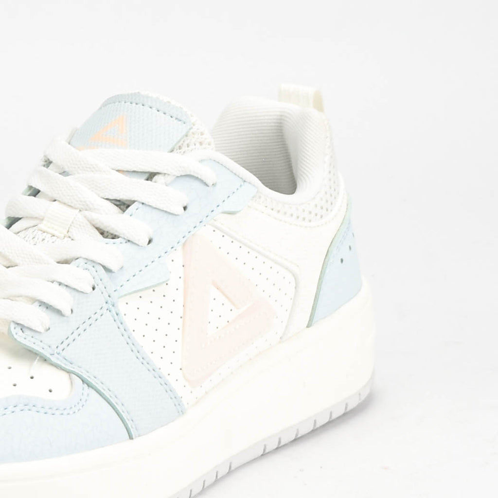 PEAK SHOES