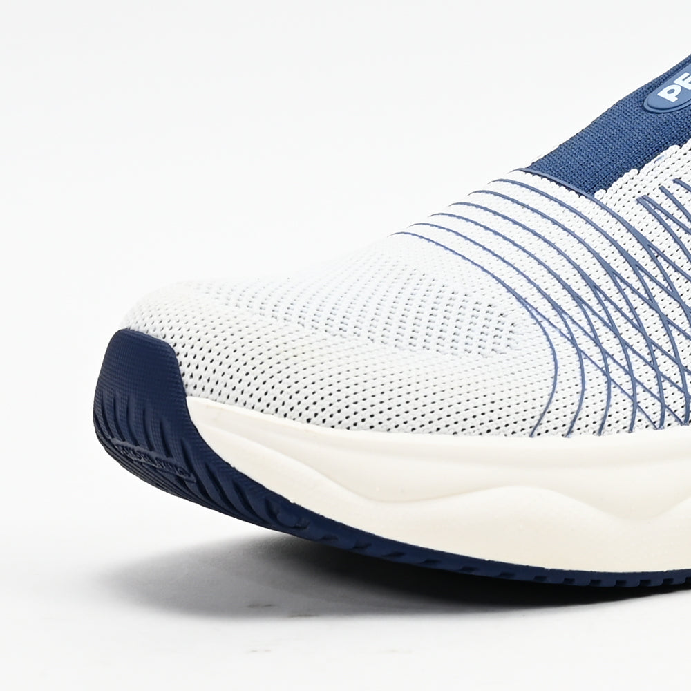 PEAK FOOTWEAR