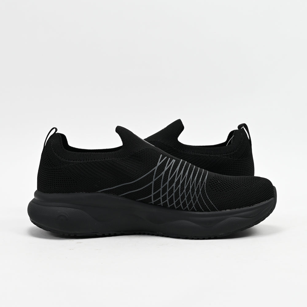 PEAK FOOTWEAR