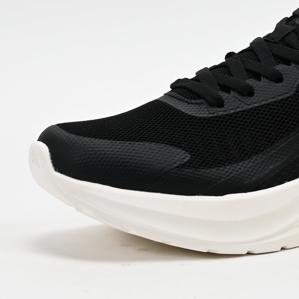 PEAK FOOTWEAR