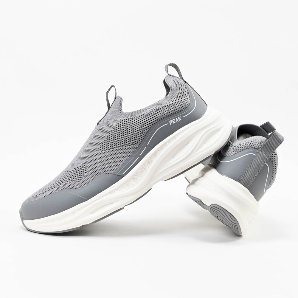 PEAK SHOES